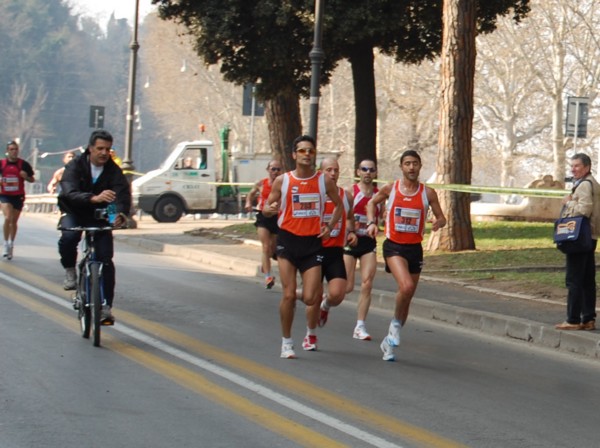 Il Magnifico Trio alla Maratona di Roma 2007, in bici pap Franco Meschini. (foto di Giuseppe Coccia)