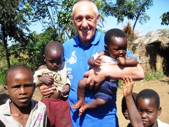 Aldo in missione tra i bambini del Malawi
