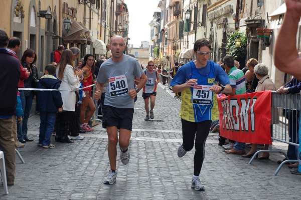 Mezza Maratona dei Castelli Romani (05/10/2008) castelgandolfo-412