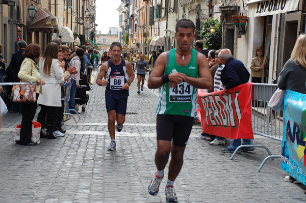 Mezza Maratona dei Castelli Romani (05/10/2008) castelgandolfo-525