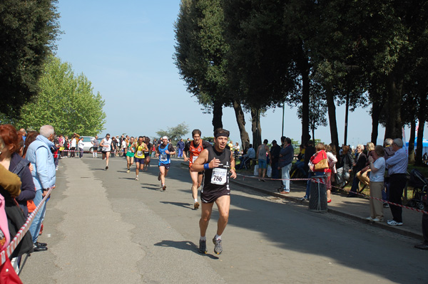 Giro delle Ville Tuscolane (25/04/2009) frascatipino_180