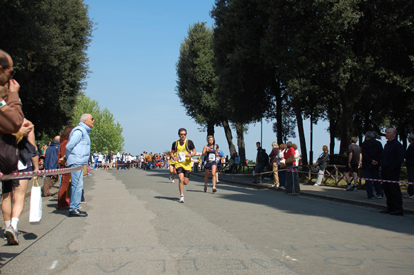 Giro delle Ville Tuscolane (25/04/2009) frascatipino_265