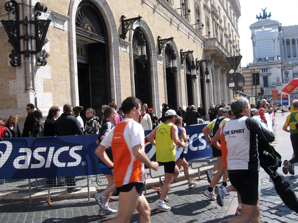 Maratona della Città di Roma (22/03/2009) magnoni_0145
