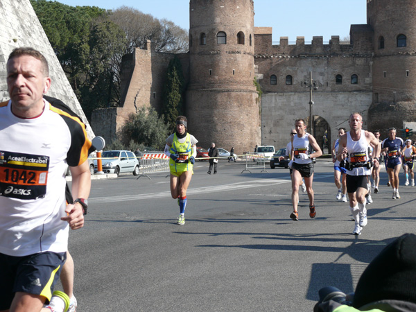 Maratona della Città di Roma (22/03/2009) giulia_1050145