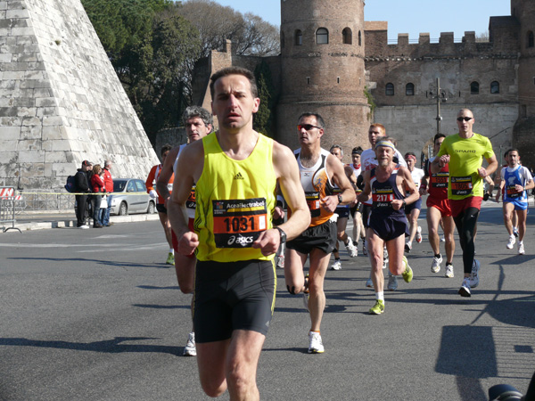 Maratona della Città di Roma (22/03/2009) giulia_1050160