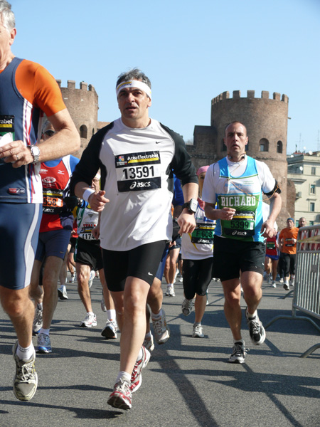 Maratona della Città di Roma (22/03/2009) giulia_1050305