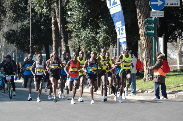 Maratona della Città di Roma (22/03/2009) dominici_km_12_571