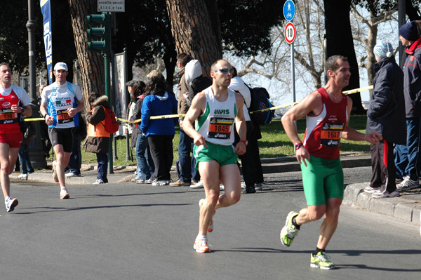 Maratona della Città di Roma (22/03/2009) dominici_km_12_599