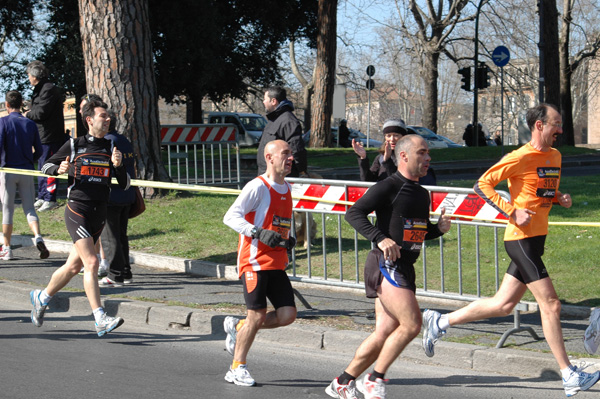 Maratona della Città di Roma (22/03/2009) dominici_km_12_609