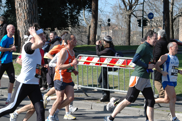 Maratona della Città di Roma (22/03/2009) dominici_km_12_642