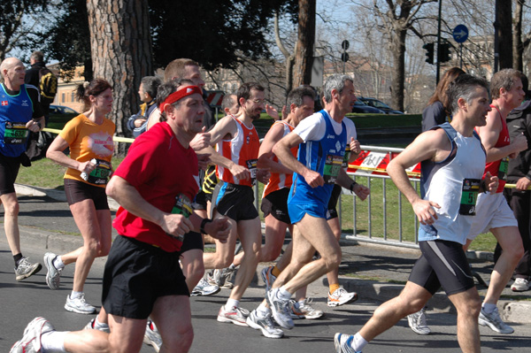 Maratona della Città di Roma (22/03/2009) dominici_km_12_670