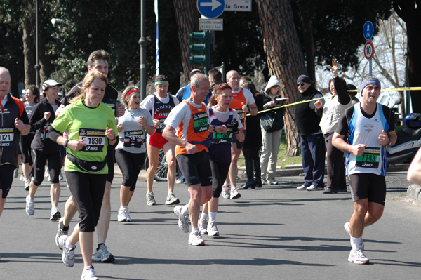 Maratona della Città di Roma (22/03/2009) dominici_km_12_743