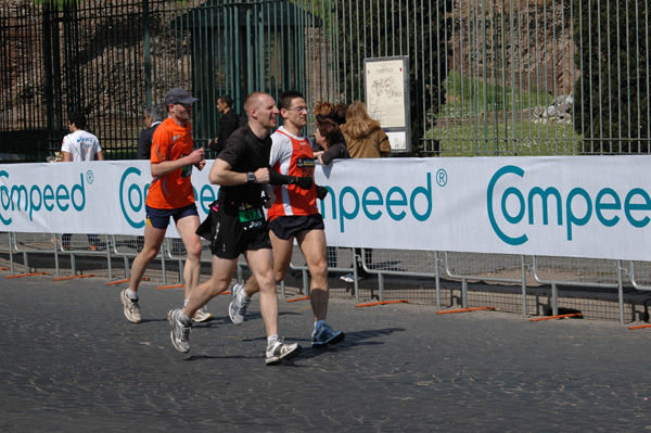 Maratona della Città di Roma (22/03/2009) dominici_km_41_922