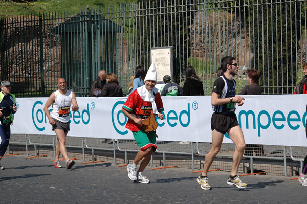 Maratona della Città di Roma (22/03/2009) dominici_km_41_971