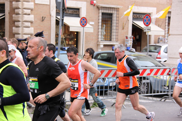 Maratona di Roma (21/03/2010) robert_0339