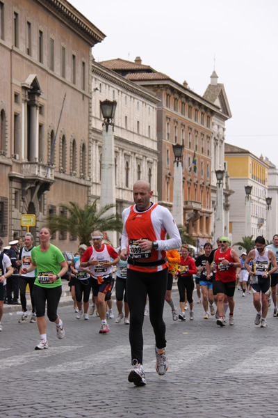 Maratona di Roma (21/03/2010) robert_0459