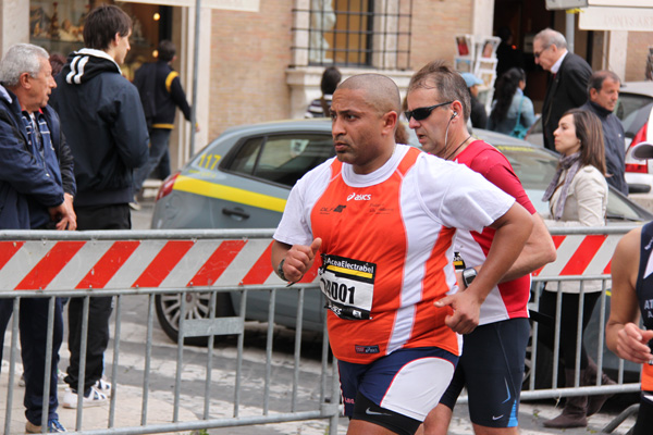 Maratona di Roma (21/03/2010) robert_0518