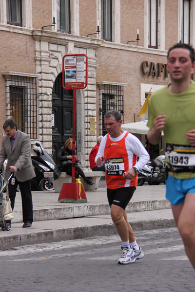 Maratona di Roma (21/03/2010) robert_0540