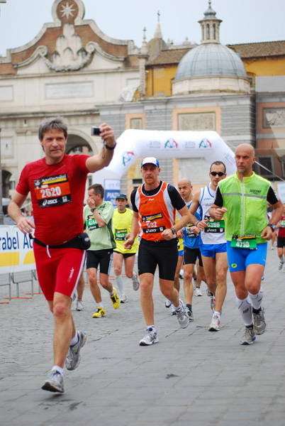 Maratona di Roma (21/03/2010) lorenzo_0235