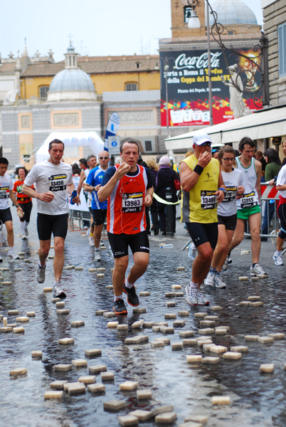 Maratona di Roma (21/03/2010) lorenzo_0357