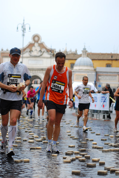 Maratona di Roma (21/03/2010) lorenzo_0360