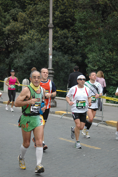 Maratona di Roma (21/03/2010) angelo_1322