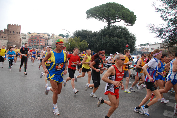 Maratona di Roma (21/03/2010) pat_1277