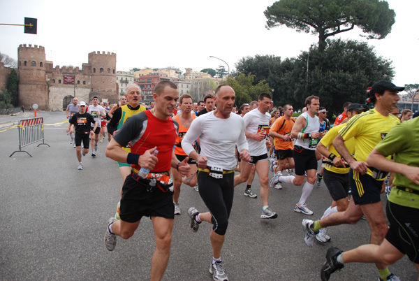 Maratona di Roma (21/03/2010) pat_1339