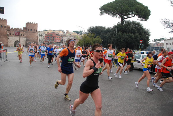 Maratona di Roma (21/03/2010) pat_1386