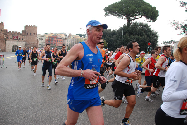 Maratona di Roma (21/03/2010) pat_1394