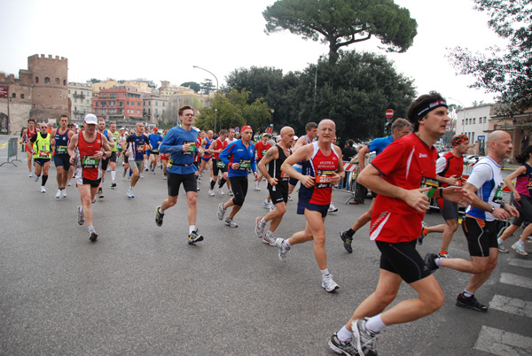 Maratona di Roma (21/03/2010) pat_1407