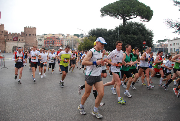 Maratona di Roma (21/03/2010) pat_1458