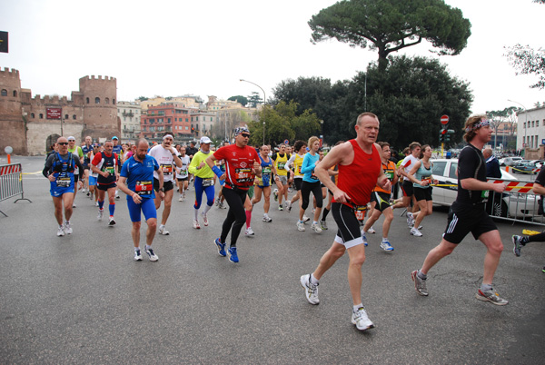 Maratona di Roma (21/03/2010) pat_1488