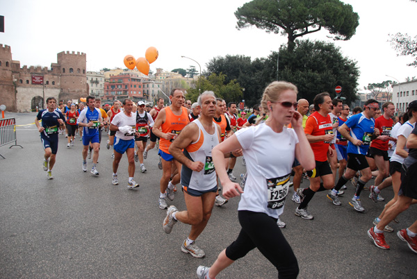 Maratona di Roma (21/03/2010) pat_1579