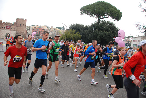 Maratona di Roma (21/03/2010) pat_1735