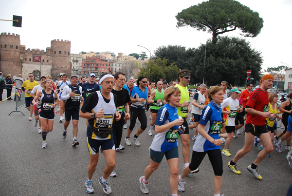 Maratona di Roma (21/03/2010) pat_1805