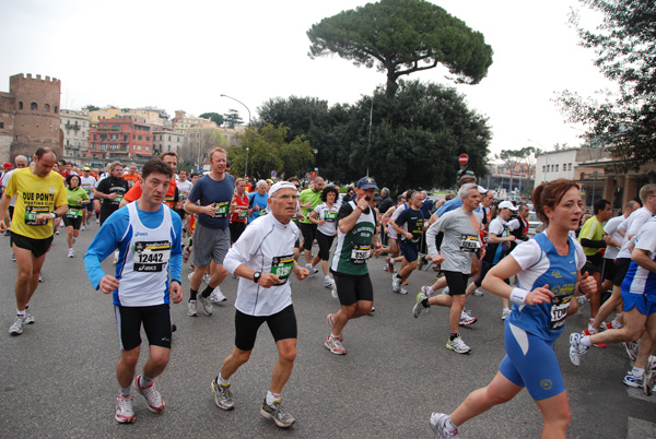 Maratona di Roma (21/03/2010) pat_1822