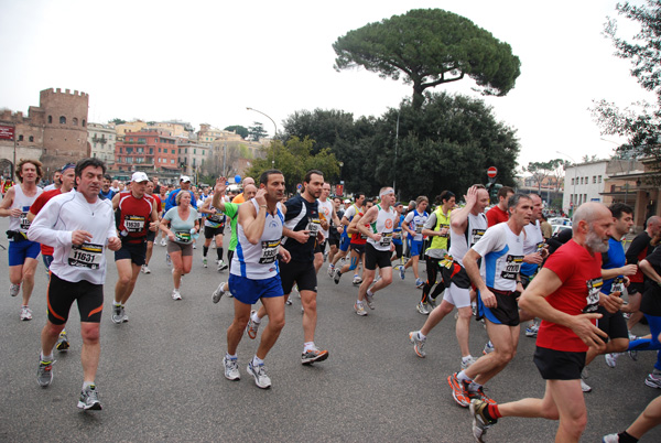 Maratona di Roma (21/03/2010) pat_1875