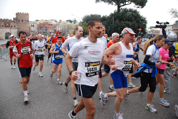 Maratona di Roma (21/03/2010) pat_1909