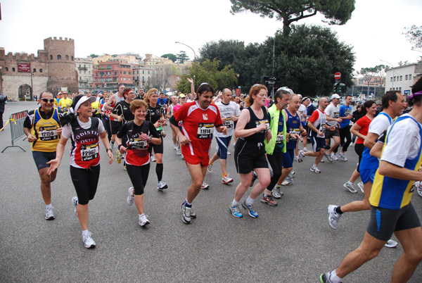 Maratona di Roma (21/03/2010) pat_1927