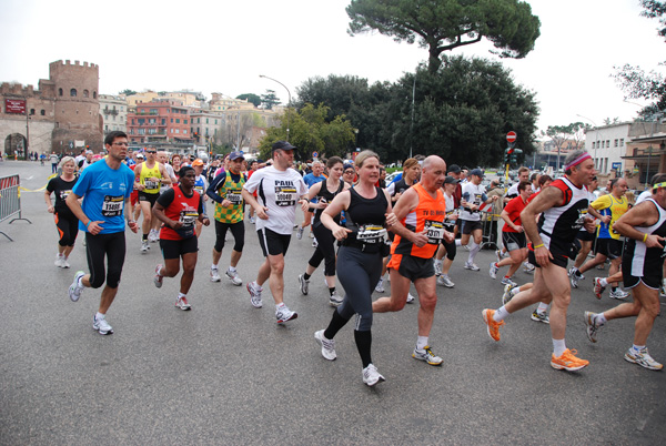 Maratona di Roma (21/03/2010) pat_1960