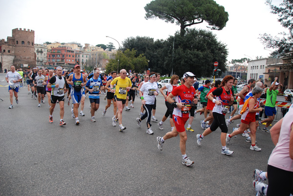 Maratona di Roma (21/03/2010) pat_1968