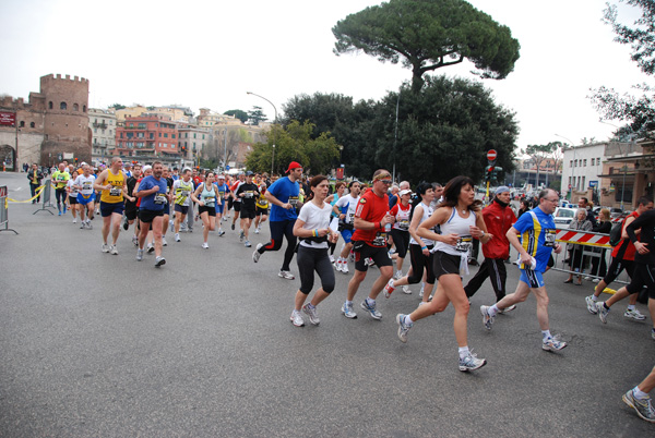 Maratona di Roma (21/03/2010) pat_1978