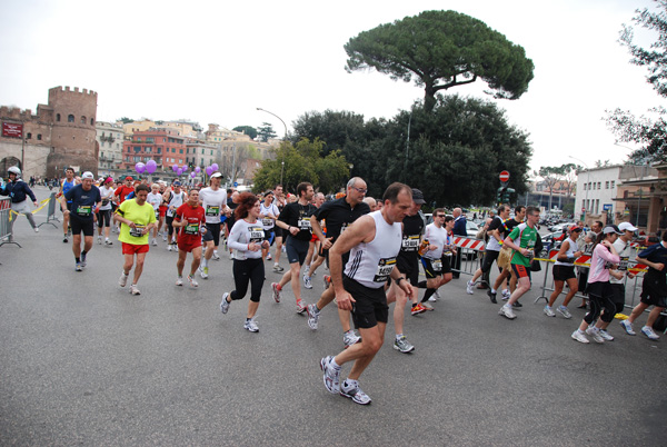 Maratona di Roma (21/03/2010) pat_1989
