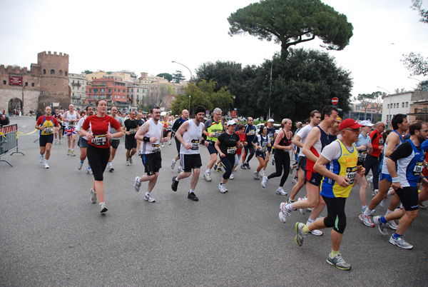 Maratona di Roma (21/03/2010) pat_2058