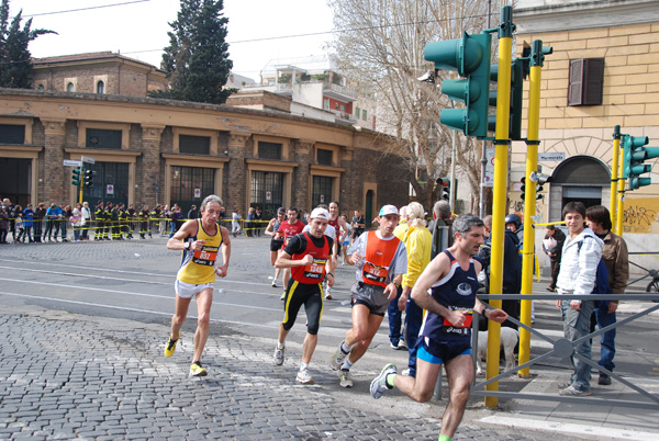 Maratona di Roma (21/03/2010) pat_2173