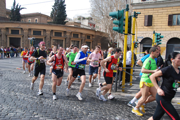 Maratona di Roma (21/03/2010) pat_2380