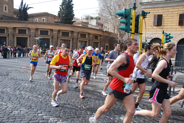 Maratona di Roma (21/03/2010) pat_2386