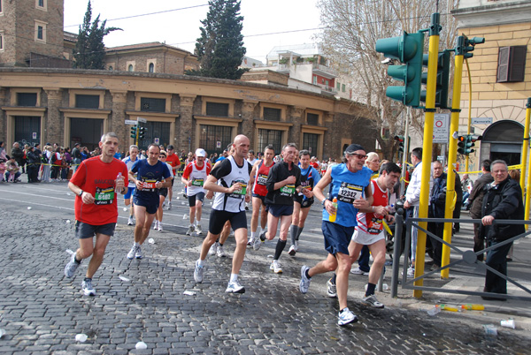 Maratona di Roma (21/03/2010) pat_2563
