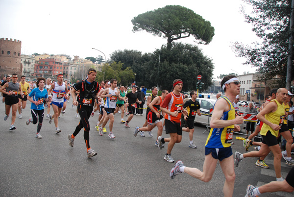 Maratona di Roma (21/03/2010) pat_1280